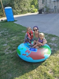 Kim and the girls show of the river tube